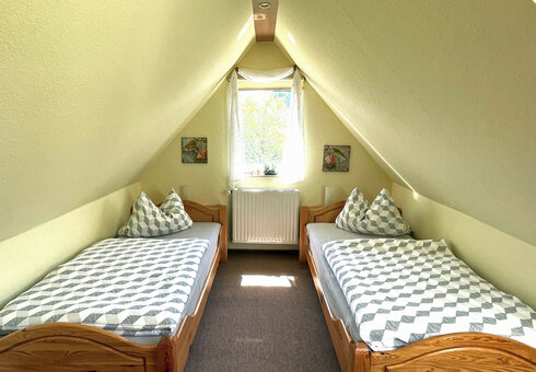 Schlafzimmer mit Einzelbetten