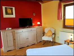 Blick in ein Schlafzimmer
