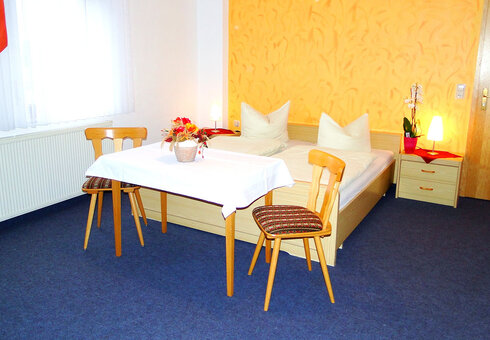 Blick in ein Gästezimmer