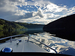 Auf dem Stausee