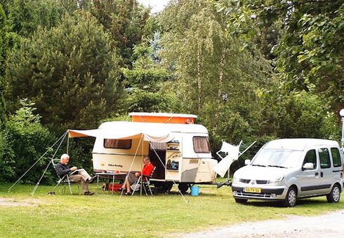 Campingplatz Am Schwimmbad, Georgenthal