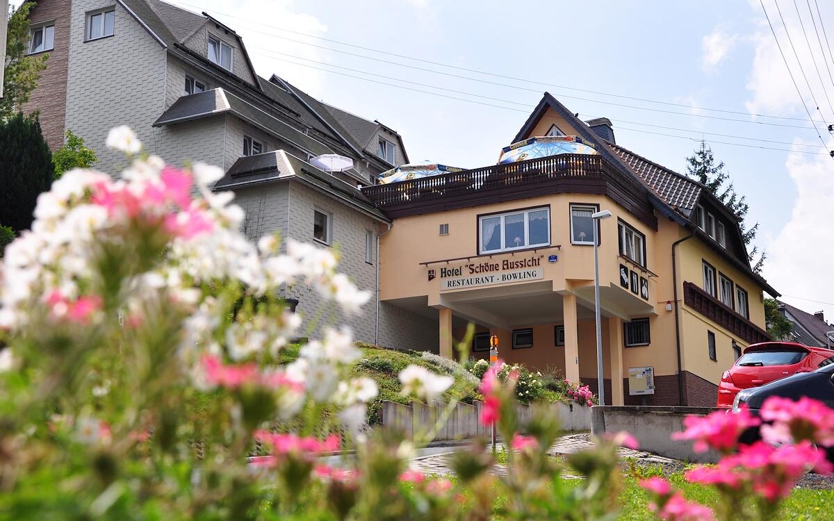 Hotel-Schoene-Aussicht-Panorama