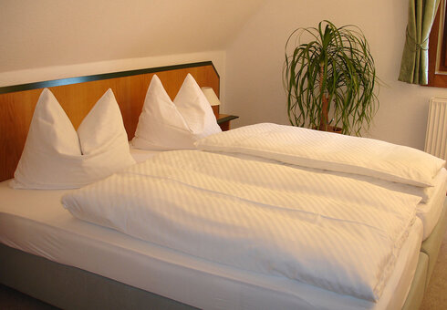 Blick in ein Gästezimmer