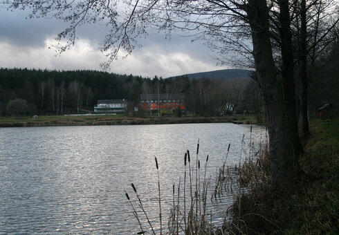 kleiner See vor der Herberge