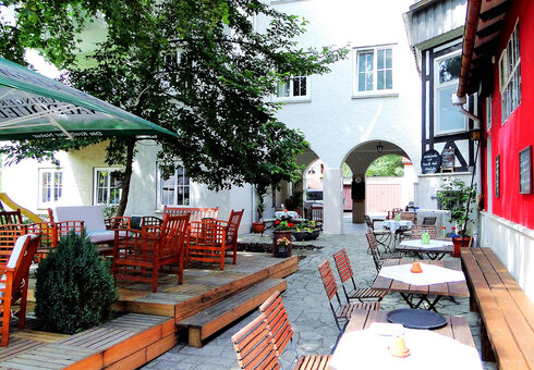 Terrasse und Biergarten