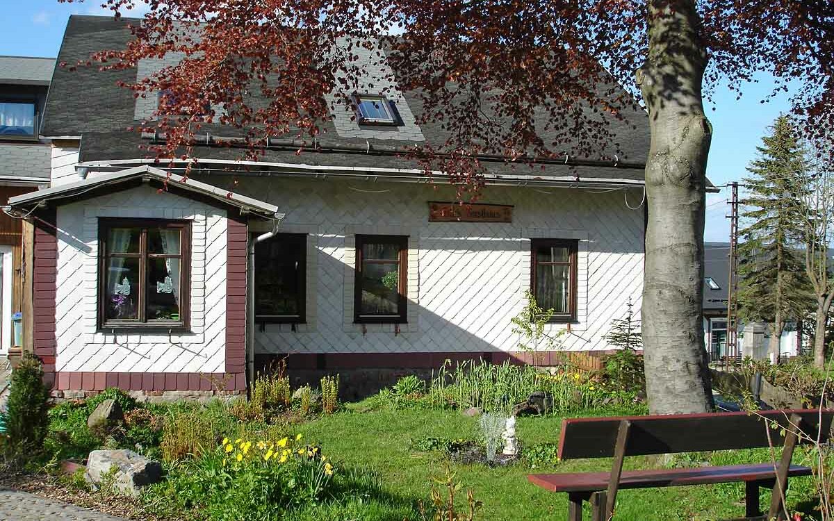 Ferienwohnungen-Altes-Forsthaus-Frauenwald-Panorama