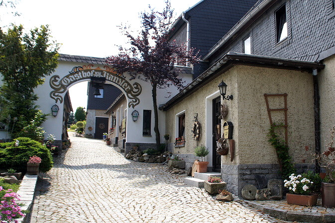 Ferienwohnung-Pension-Zum-Kanzler-Saalburg-Panorama