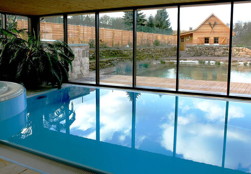 hoteleigenes Schwimmbad
