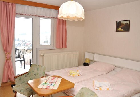 Blick in ein Gästezimmer