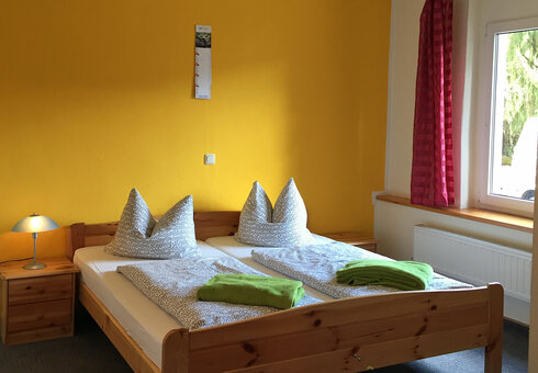 Blick in ein Gästezimmer