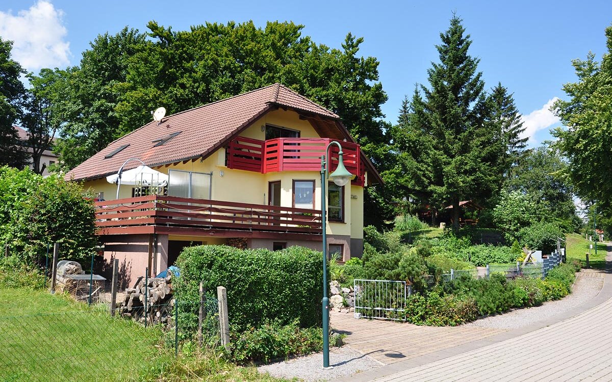 Haus-Hohenbuchen-Frauenwald-panorama2