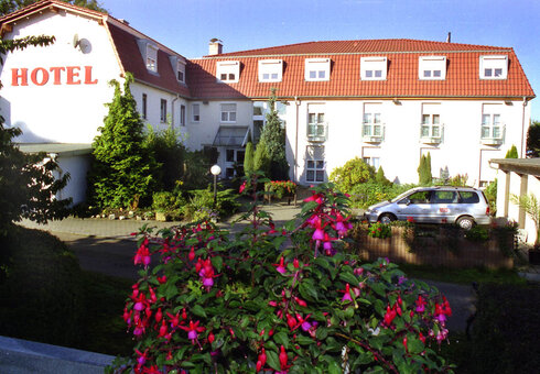Hotel Müller, Saalfeld - Sommeransicht
