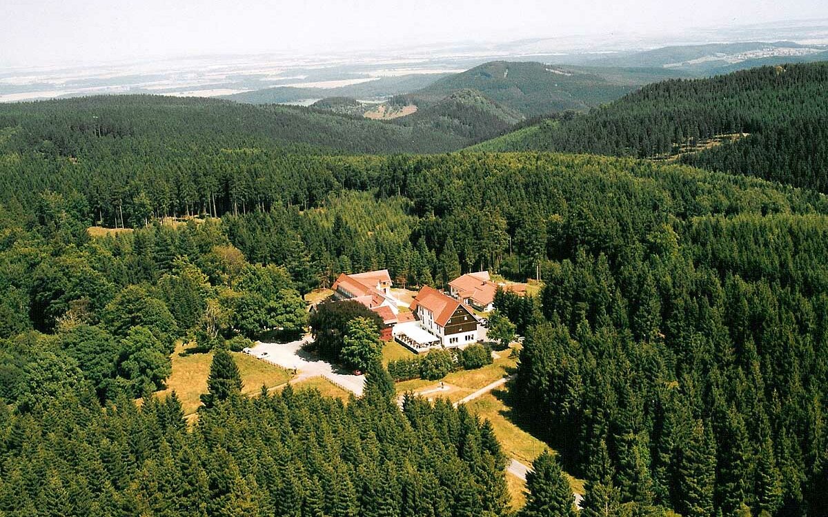 Hotel-Berggasthof-Tanzbuche-Friedrichroda-Panorama