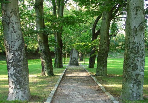 Kriegsgräberdenkmal bei Ohrdruf