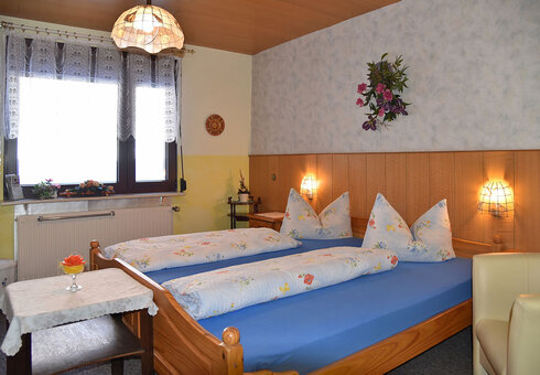 Blick in ein Gästezimmer