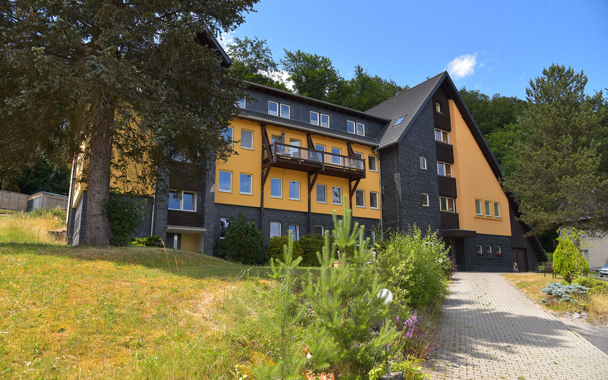 Fewos-Schwarzatal-Panorama