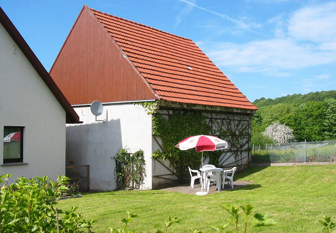 Gartengrundstück mit Sitzecke