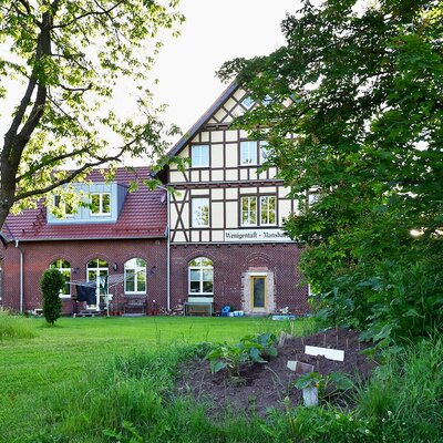 Ferienwohnungen im alten Bahnhof Wenigentaft-Mansbach