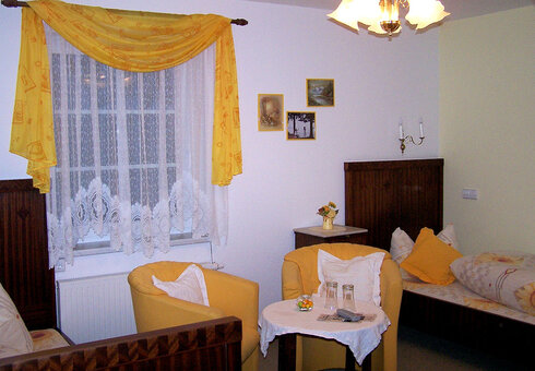 Blick in ein Zweibettzimmer