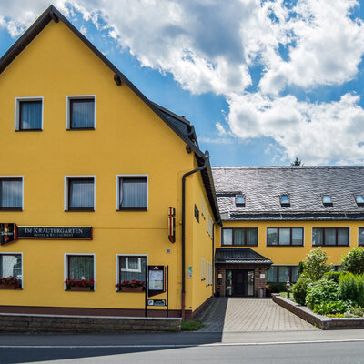 Hotel + Restaurant im Kräutergarten