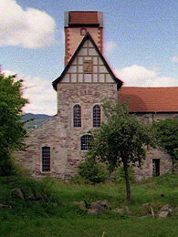Die Klosterbasilika von Osten