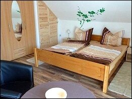Wohn-Schlafzimmer obere Etage