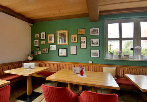 Gastraum / Cafe