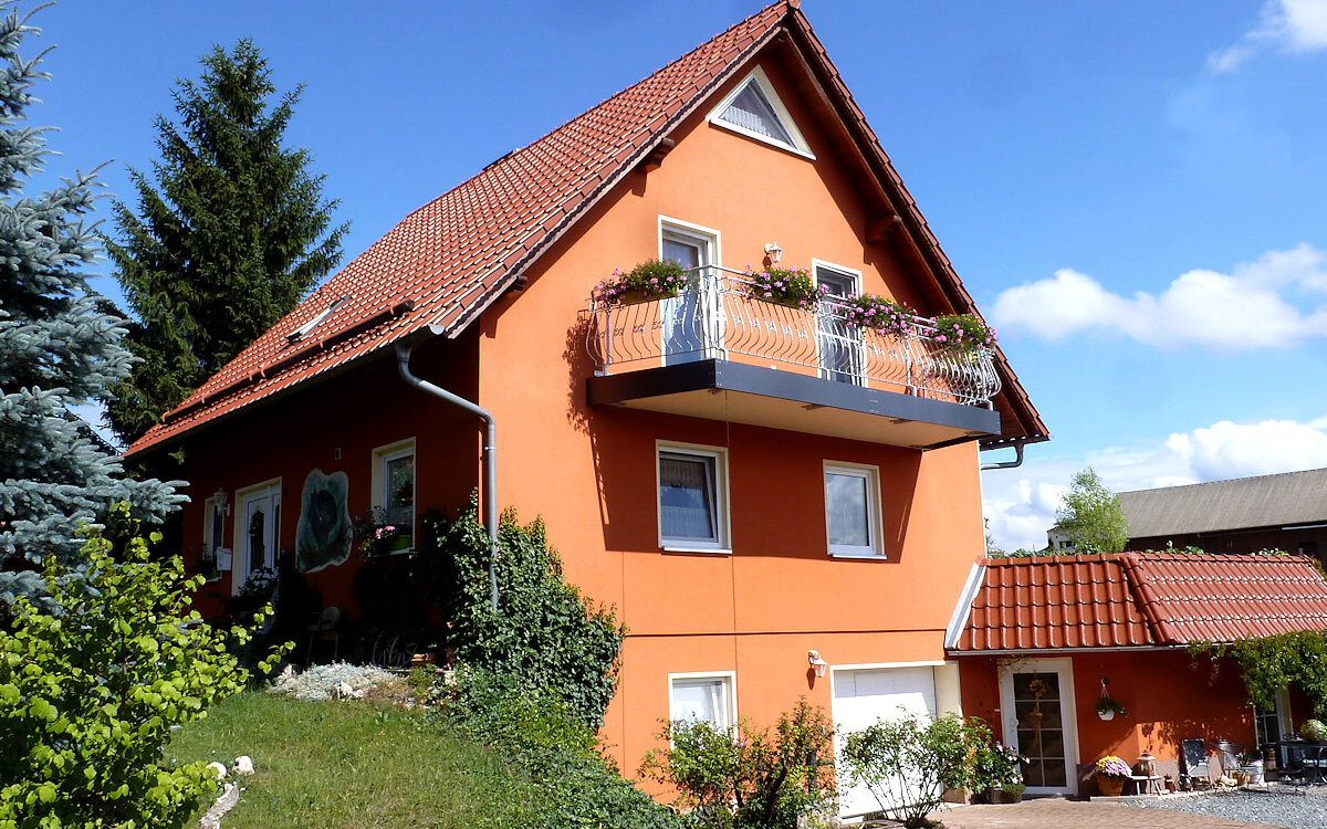 Ferienwohnung-Haus-Auerhahn-Grosskochberg-Panorama
