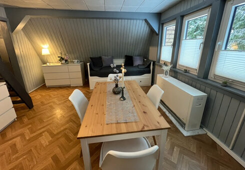 Beispiel Ferienhaus (Esstisch)