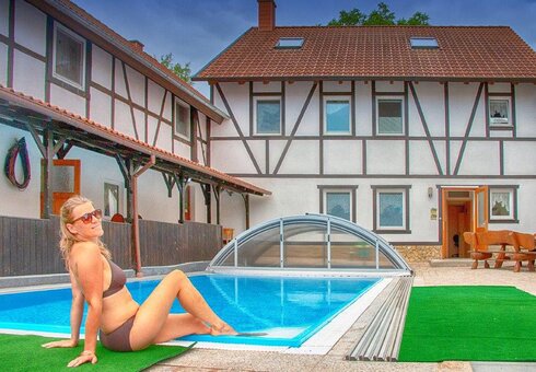 Entspannung am Pool