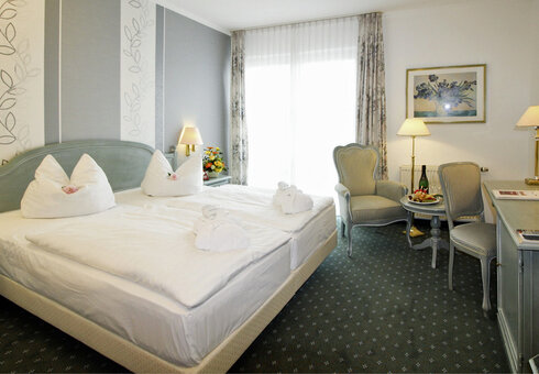 Doppelzimmer Standard mit Waldblick