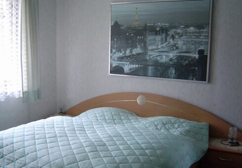 Schlafzimmer 2