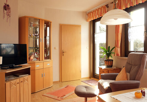 Ferienwohnung Gartenblick (Wohnzimmer)