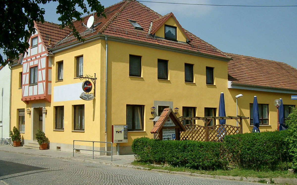 Gasthaus-Pension-Zur-Guten-Quelle-Erfurt-Panorama