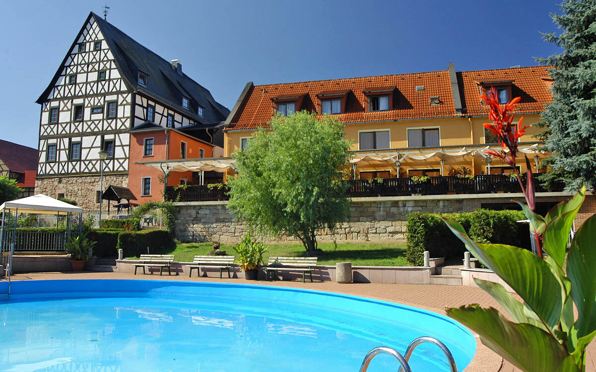 Thueringer-Landhotel-Edelhof-Uhlstaedt-Kirchhasel-Panorama