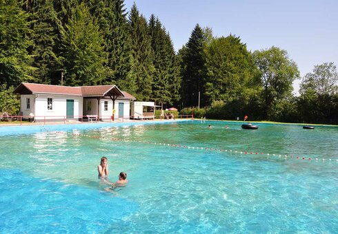 Waldschwimmbad Schmiedefeld